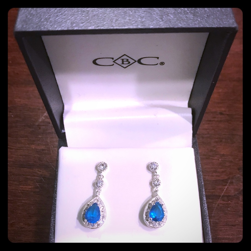 Hanging earrings